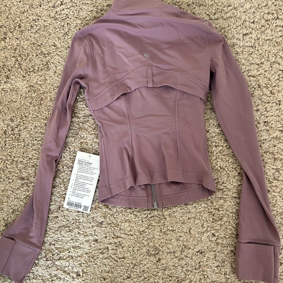 Women's Lululemon define cropped jacket - Picture 2 of 3